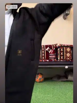 فروة الأولاد والبنات اللون الأسود