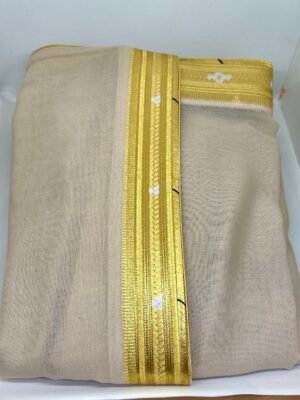 البشت الملكي الخاص البيج