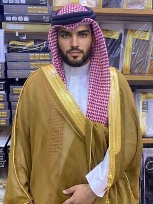 البشت الملكي العشم