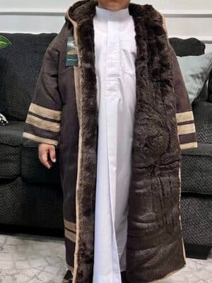 فروة الجوخ وفرو الأرنب الناعم - بني